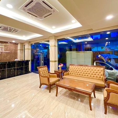 The Lodge Pattaya Exterior foto